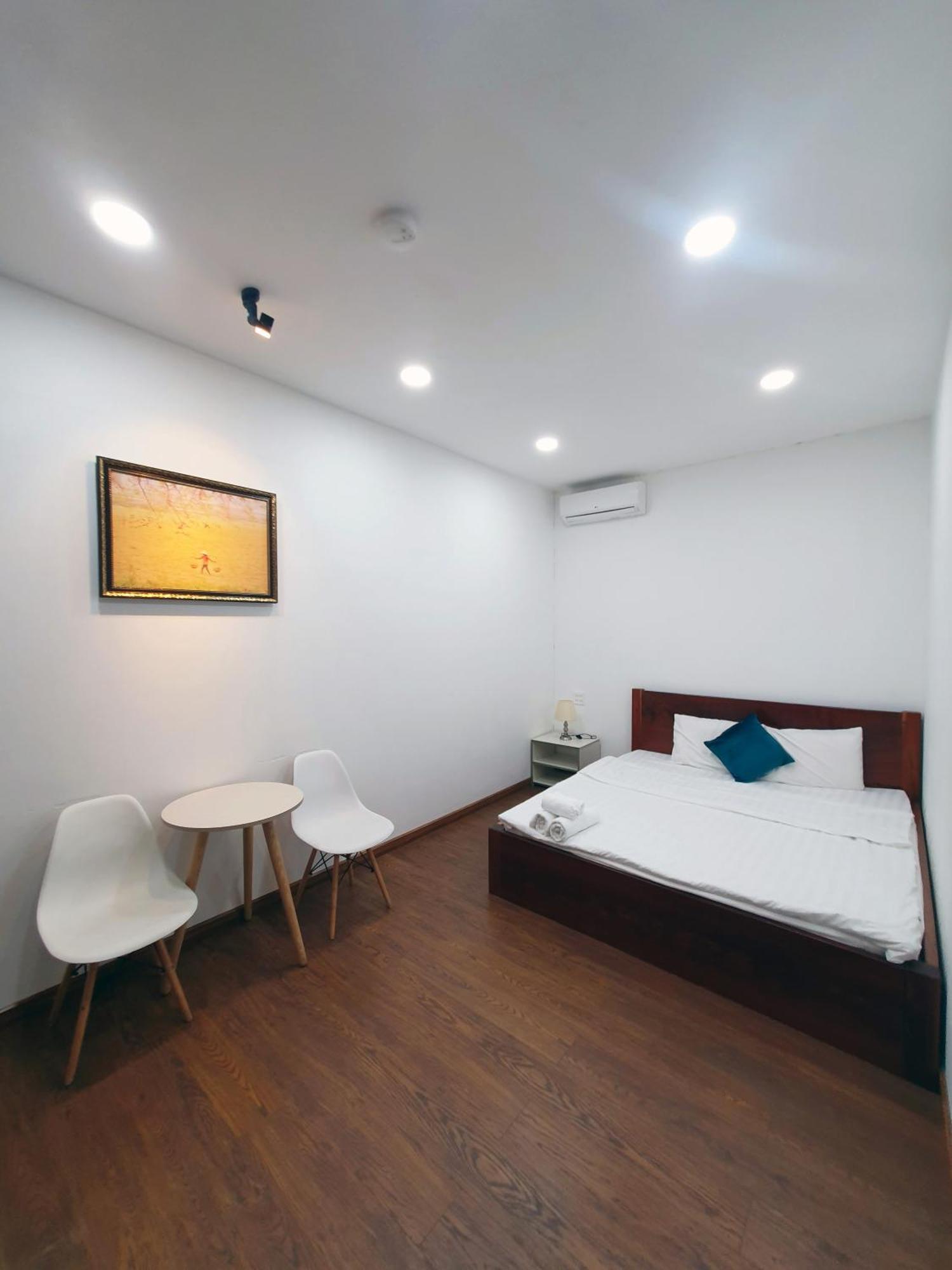 Hero Hostel & Billiards Чау Док Екстериор снимка